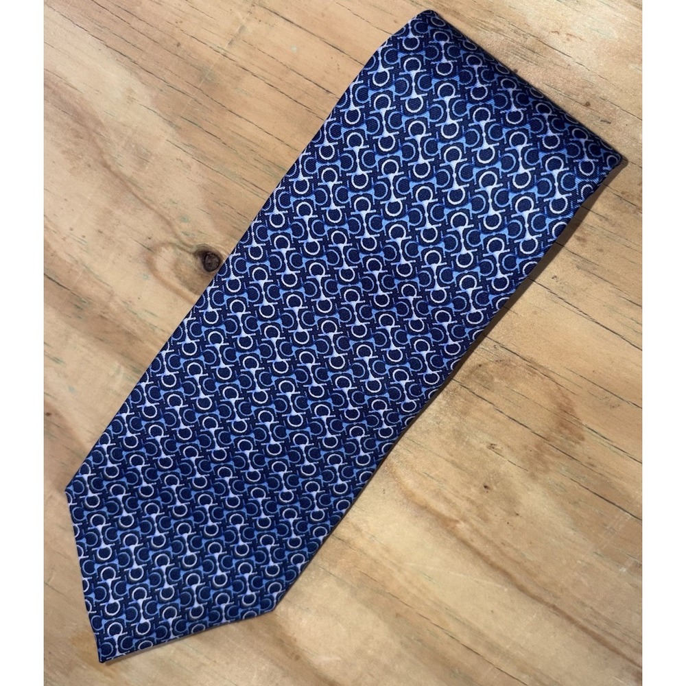Brooks Brothers Silk Blue Geometric Print Men's Tie Made In USA